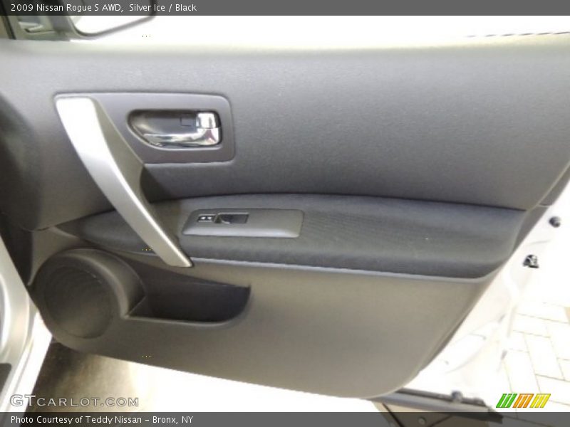 Silver Ice / Black 2009 Nissan Rogue S AWD