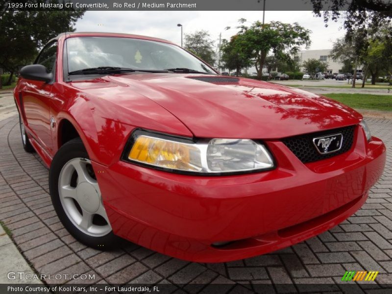 Front 3/4 View of 1999 Mustang GT Convertible