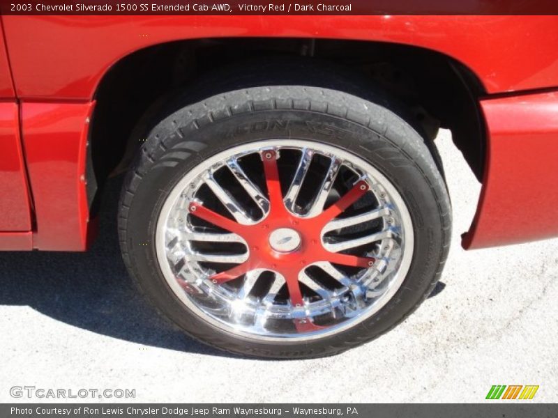 Victory Red / Dark Charcoal 2003 Chevrolet Silverado 1500 SS Extended Cab AWD