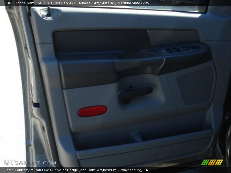 Mineral Gray Metallic / Medium Slate Gray 2007 Dodge Ram 1500 ST Quad Cab 4x4