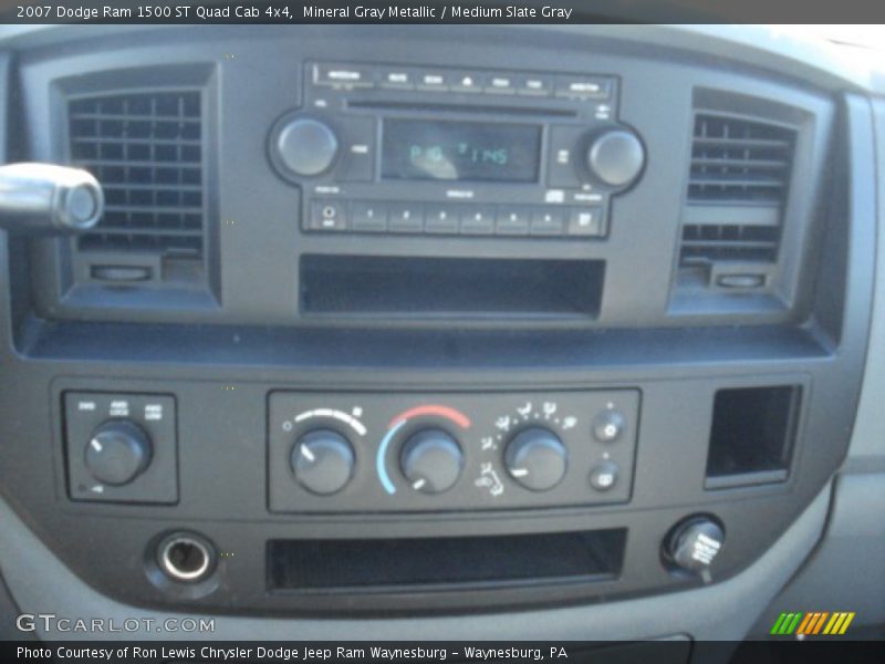 Mineral Gray Metallic / Medium Slate Gray 2007 Dodge Ram 1500 ST Quad Cab 4x4