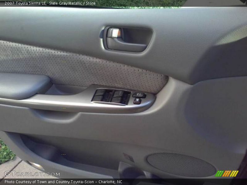 Slate Gray Metallic / Stone 2007 Toyota Sienna LE