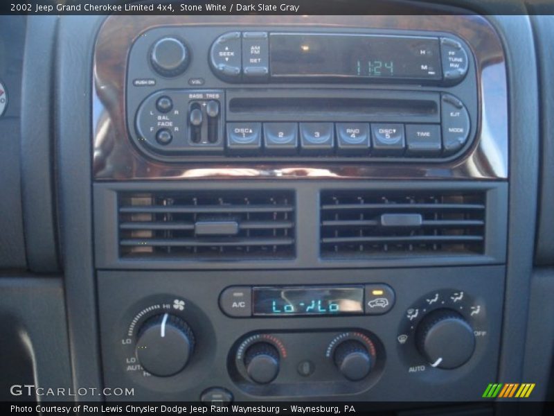 Stone White / Dark Slate Gray 2002 Jeep Grand Cherokee Limited 4x4