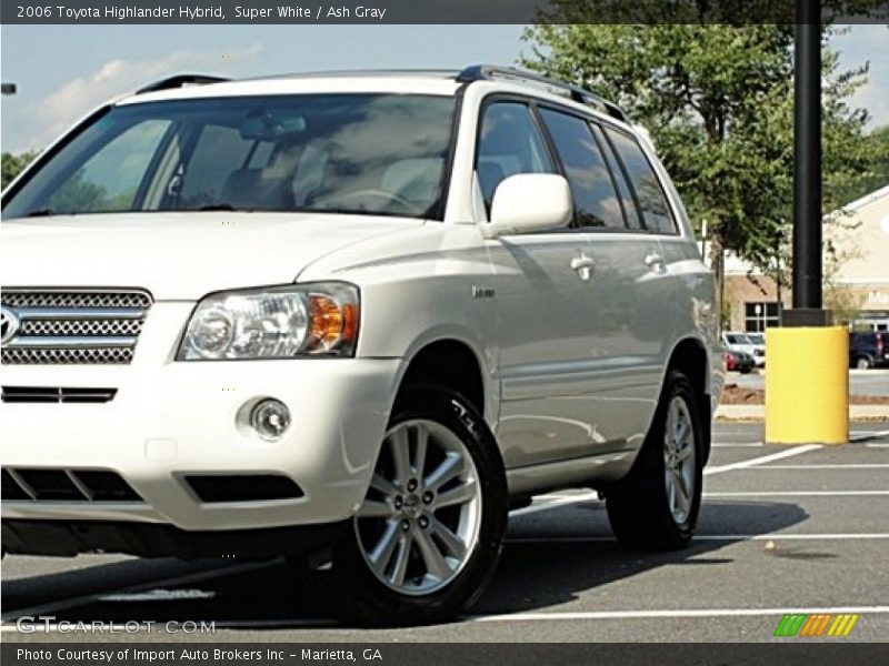 Super White / Ash Gray 2006 Toyota Highlander Hybrid
