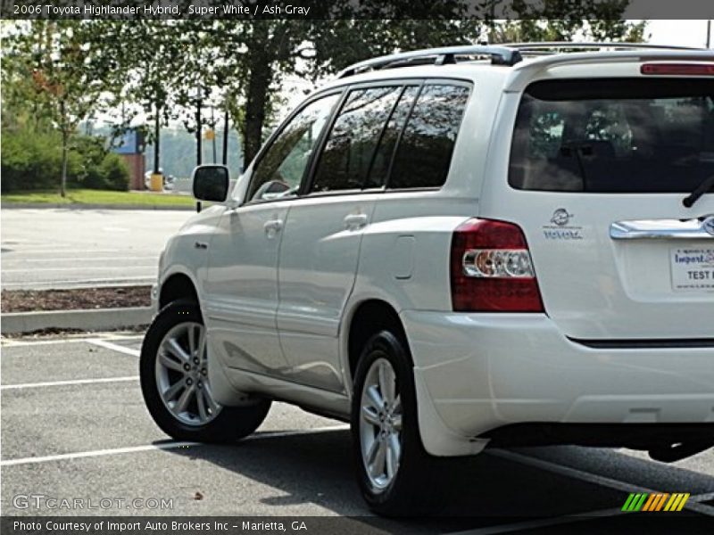 Super White / Ash Gray 2006 Toyota Highlander Hybrid