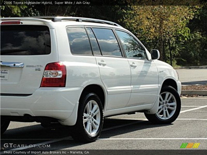 Super White / Ash Gray 2006 Toyota Highlander Hybrid