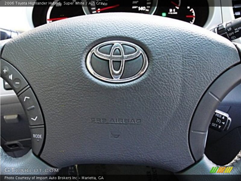 Super White / Ash Gray 2006 Toyota Highlander Hybrid