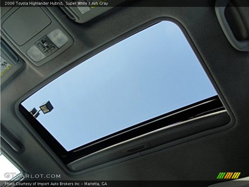 Super White / Ash Gray 2006 Toyota Highlander Hybrid