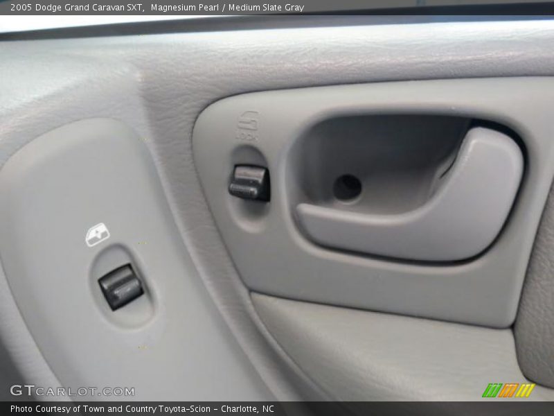 Magnesium Pearl / Medium Slate Gray 2005 Dodge Grand Caravan SXT