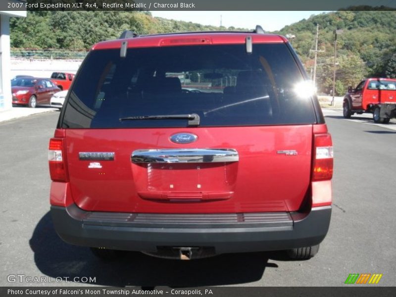 Redfire Metallic / Charcoal Black 2007 Ford Expedition XLT 4x4