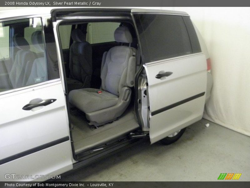Silver Pearl Metallic / Gray 2008 Honda Odyssey LX