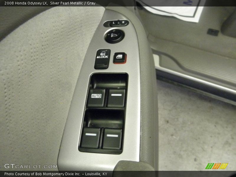 Silver Pearl Metallic / Gray 2008 Honda Odyssey LX