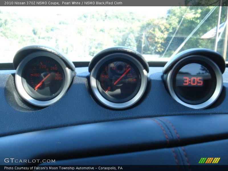  2010 370Z NISMO Coupe NISMO Coupe Gauges