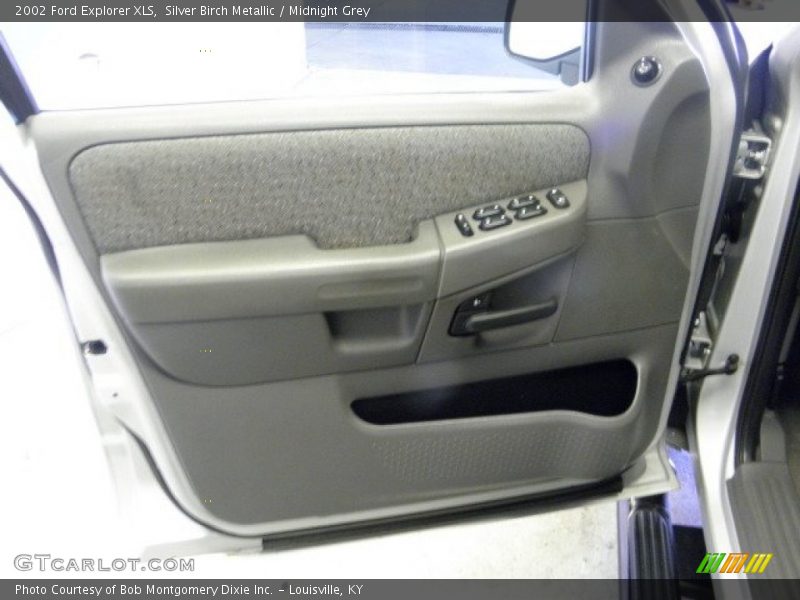 Silver Birch Metallic / Midnight Grey 2002 Ford Explorer XLS
