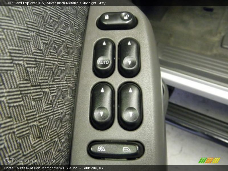 Silver Birch Metallic / Midnight Grey 2002 Ford Explorer XLS
