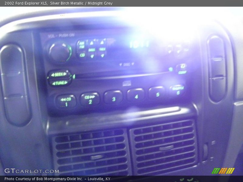 Silver Birch Metallic / Midnight Grey 2002 Ford Explorer XLS