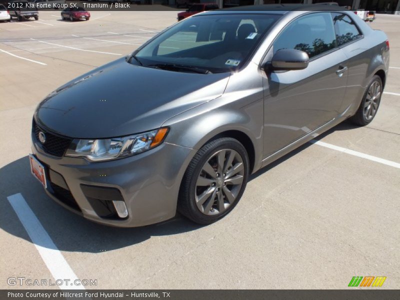 Front 3/4 View of 2012 Forte Koup SX
