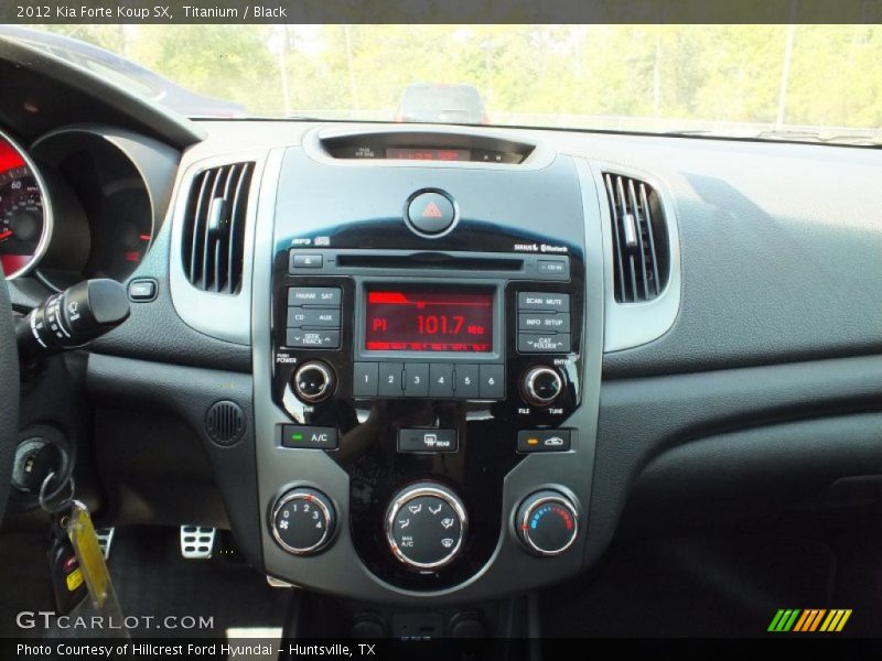 Controls of 2012 Forte Koup SX