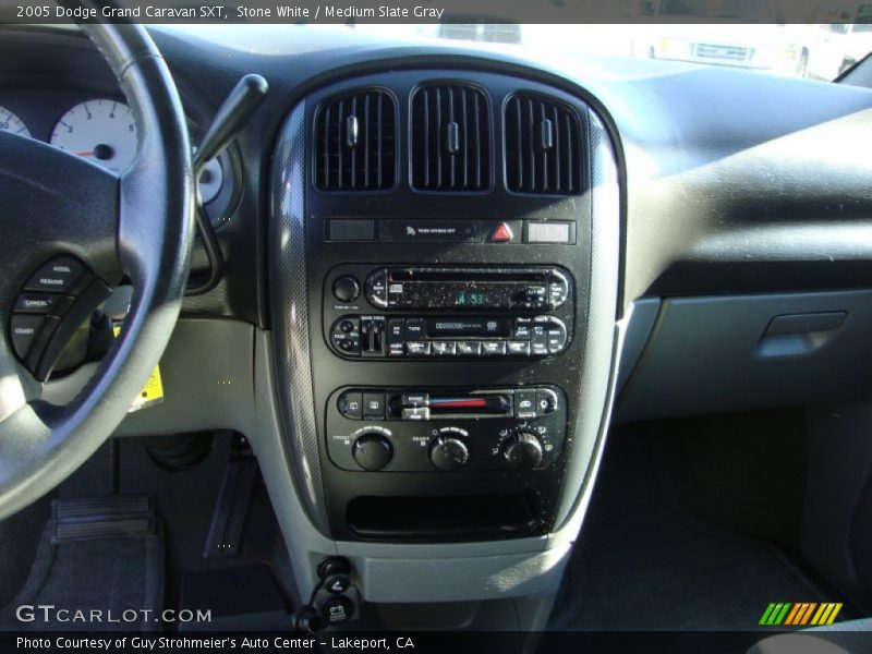 Stone White / Medium Slate Gray 2005 Dodge Grand Caravan SXT