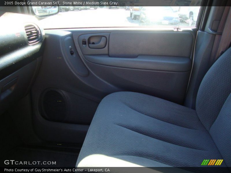 Stone White / Medium Slate Gray 2005 Dodge Grand Caravan SXT