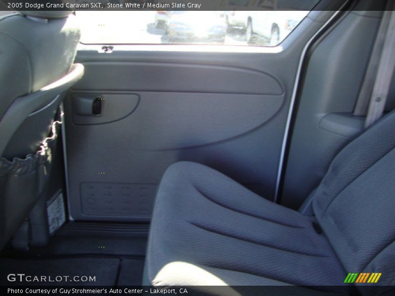 Stone White / Medium Slate Gray 2005 Dodge Grand Caravan SXT