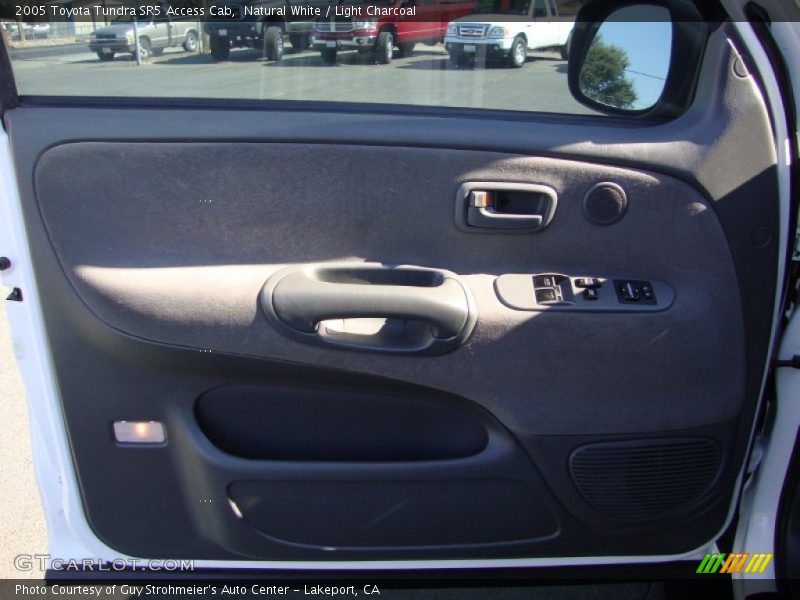 Natural White / Light Charcoal 2005 Toyota Tundra SR5 Access Cab