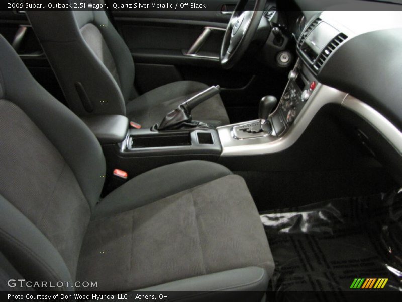 Quartz Silver Metallic / Off Black 2009 Subaru Outback 2.5i Wagon