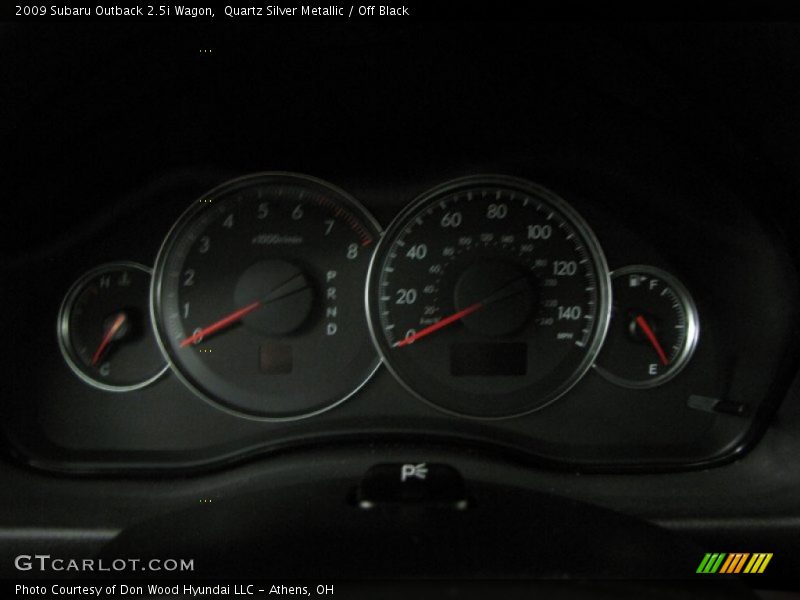 Quartz Silver Metallic / Off Black 2009 Subaru Outback 2.5i Wagon