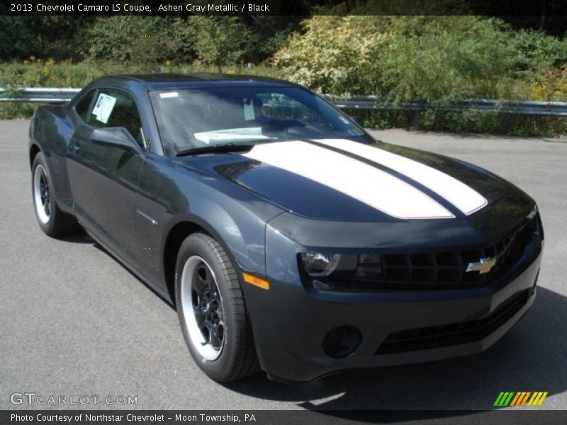 Front 3/4 View of 2013 Camaro LS Coupe