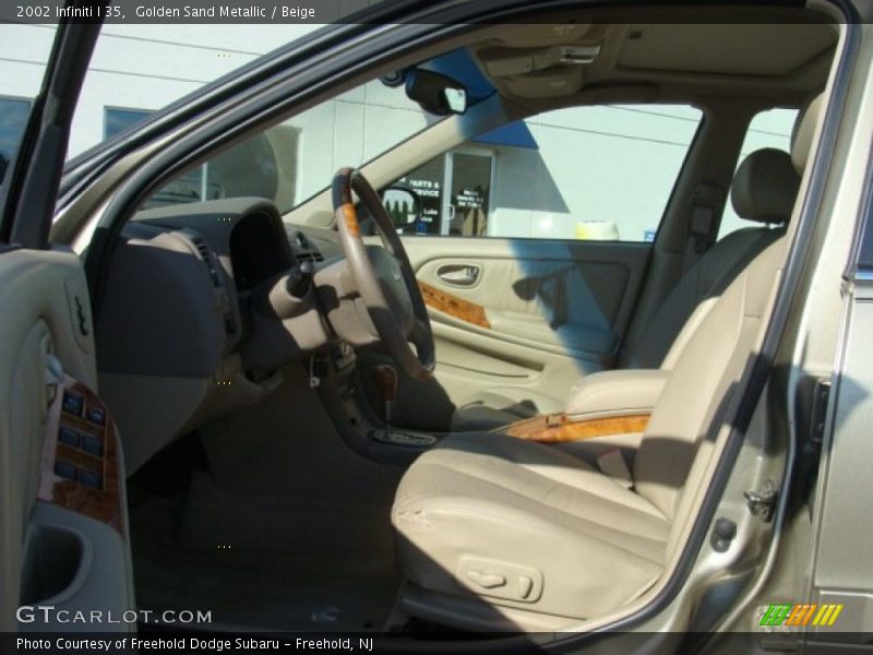 Golden Sand Metallic / Beige 2002 Infiniti I 35