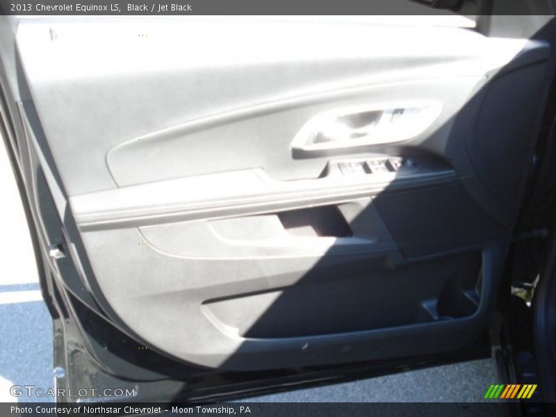 Black / Jet Black 2013 Chevrolet Equinox LS