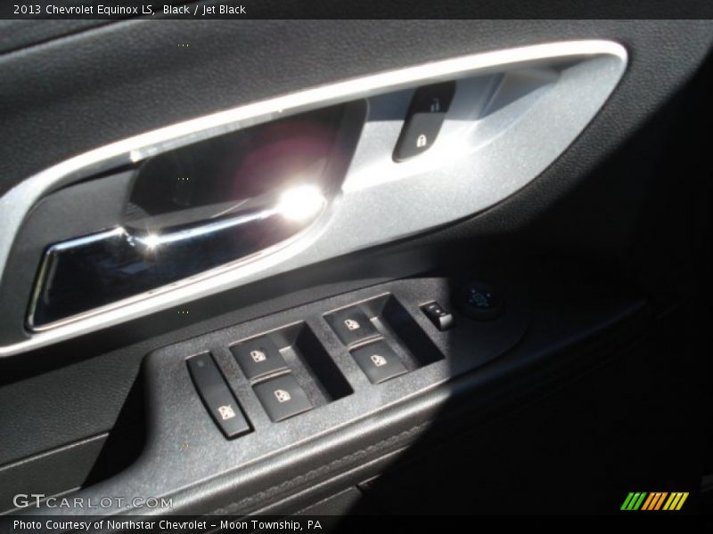 Black / Jet Black 2013 Chevrolet Equinox LS
