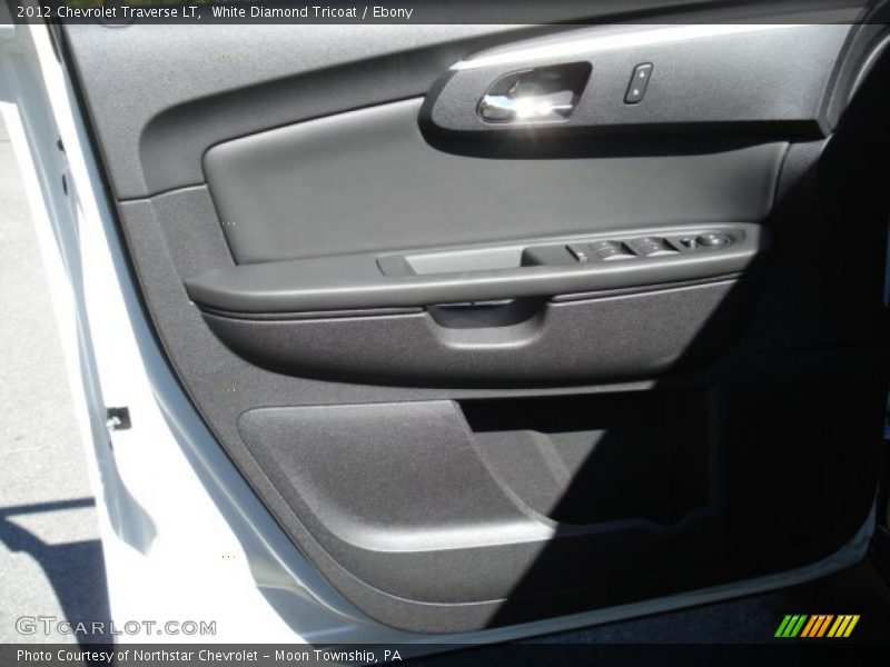 White Diamond Tricoat / Ebony 2012 Chevrolet Traverse LT