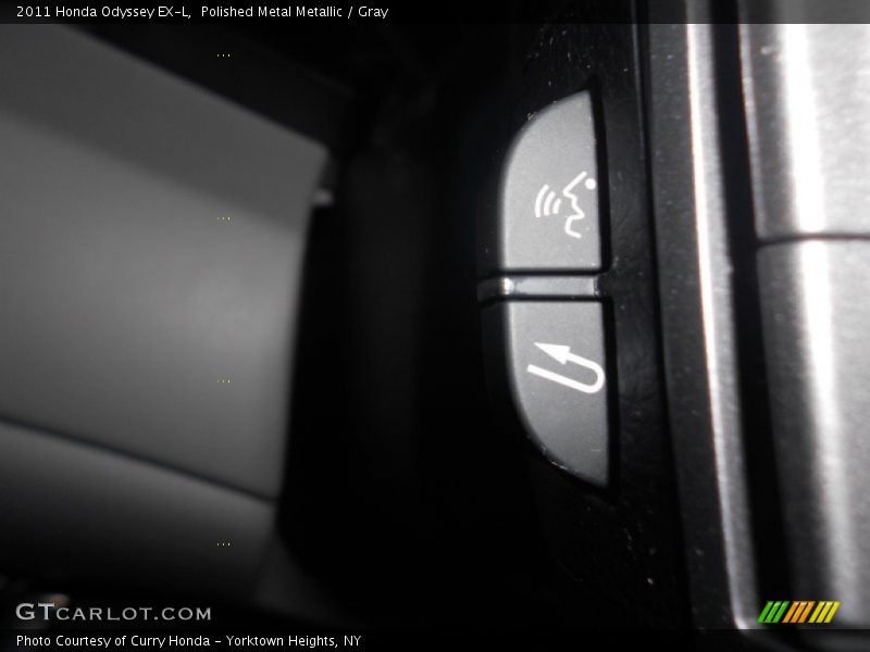 Polished Metal Metallic / Gray 2011 Honda Odyssey EX-L