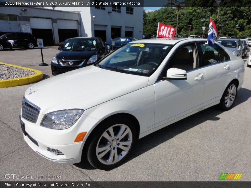 Arctic White / Almond/Mocha 2010 Mercedes-Benz C 300 Luxury 4Matic