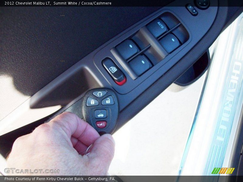 Summit White / Cocoa/Cashmere 2012 Chevrolet Malibu LT