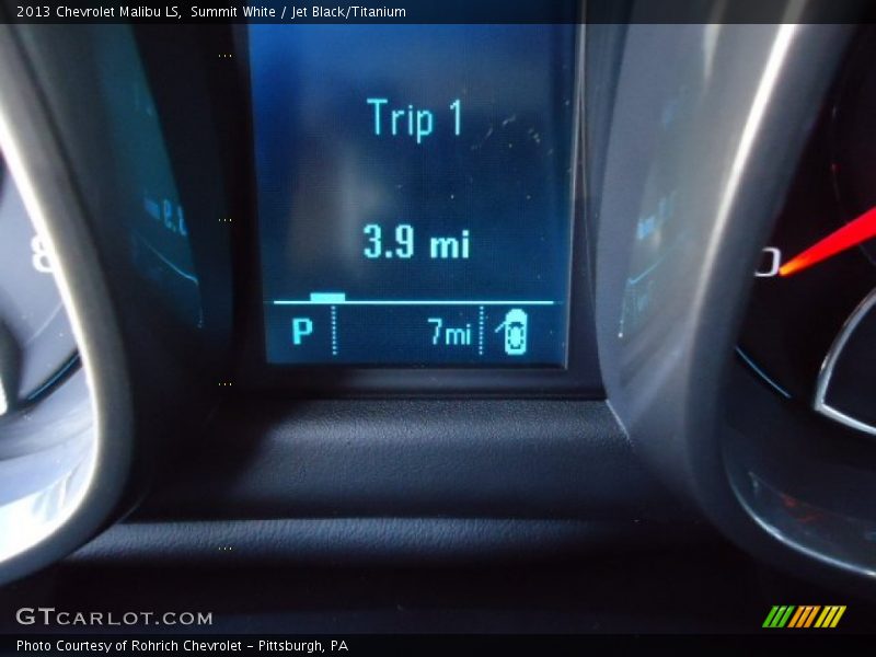 Summit White / Jet Black/Titanium 2013 Chevrolet Malibu LS