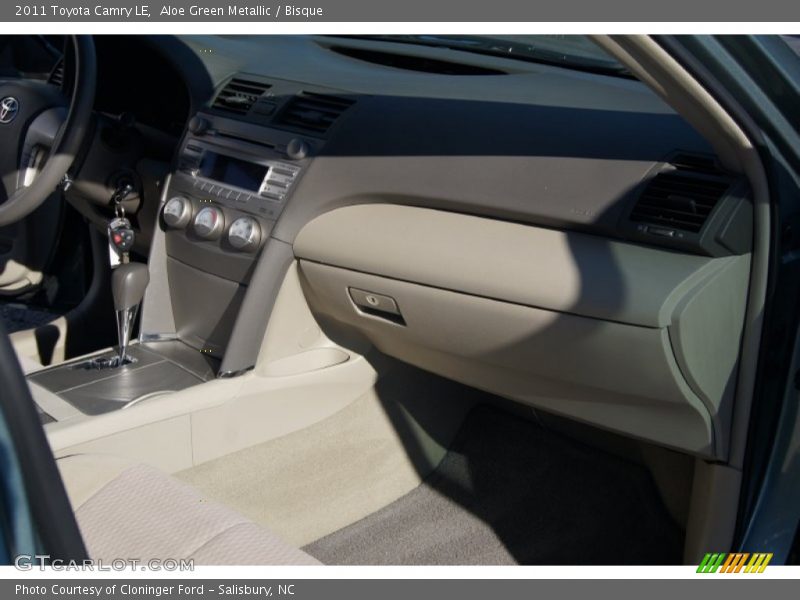 Aloe Green Metallic / Bisque 2011 Toyota Camry LE