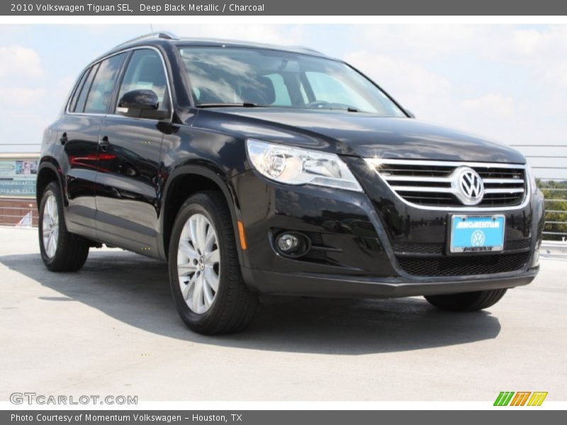 Deep Black Metallic / Charcoal 2010 Volkswagen Tiguan SEL