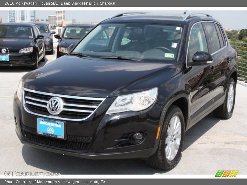 Deep Black Metallic / Charcoal 2010 Volkswagen Tiguan SEL