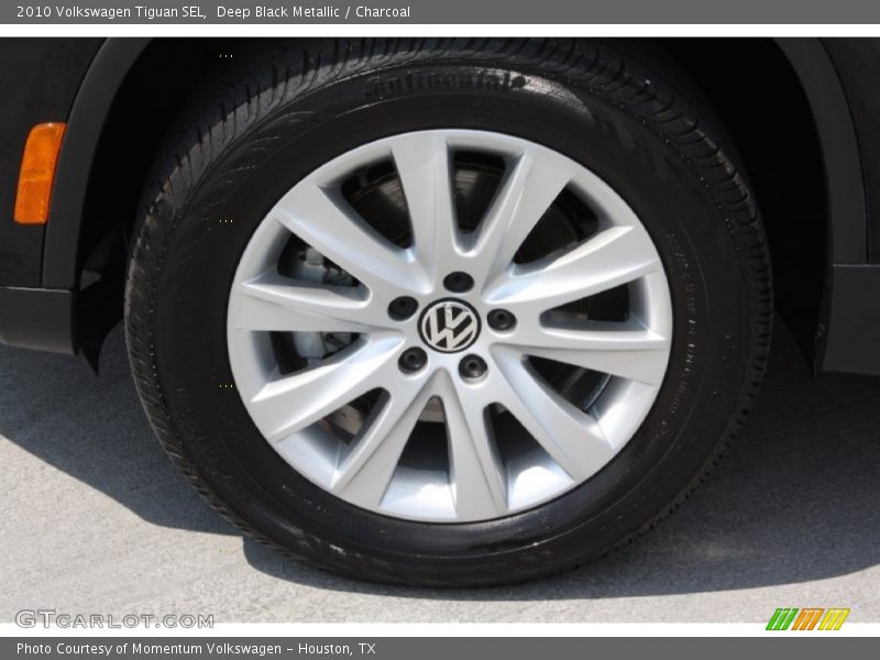 Deep Black Metallic / Charcoal 2010 Volkswagen Tiguan SEL