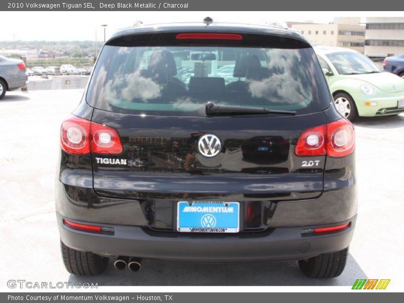 Deep Black Metallic / Charcoal 2010 Volkswagen Tiguan SEL