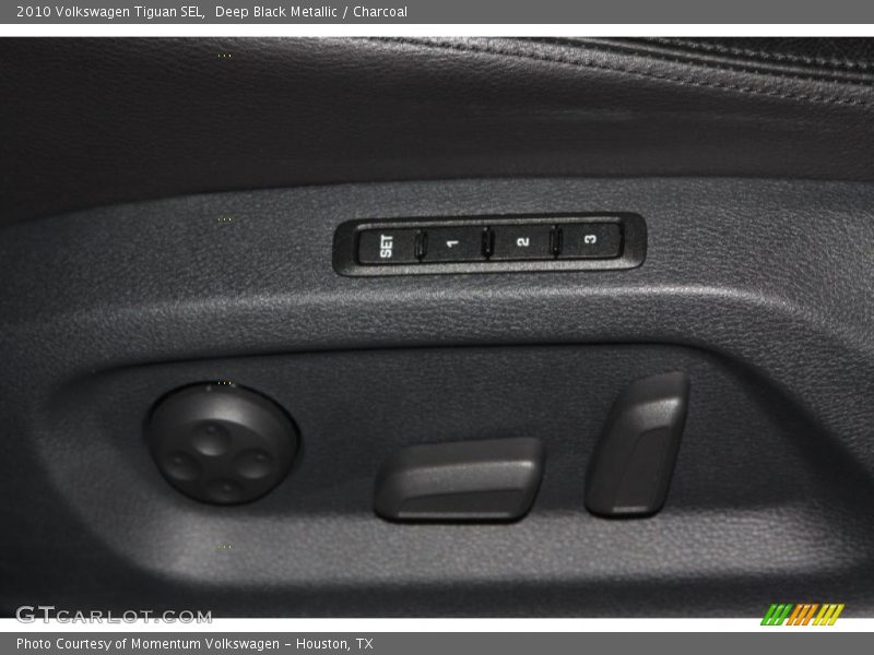 Deep Black Metallic / Charcoal 2010 Volkswagen Tiguan SEL