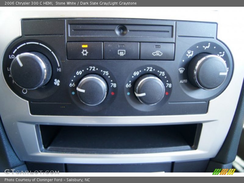 Stone White / Dark Slate Gray/Light Graystone 2006 Chrysler 300 C HEMI