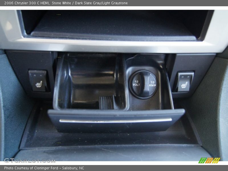 Stone White / Dark Slate Gray/Light Graystone 2006 Chrysler 300 C HEMI