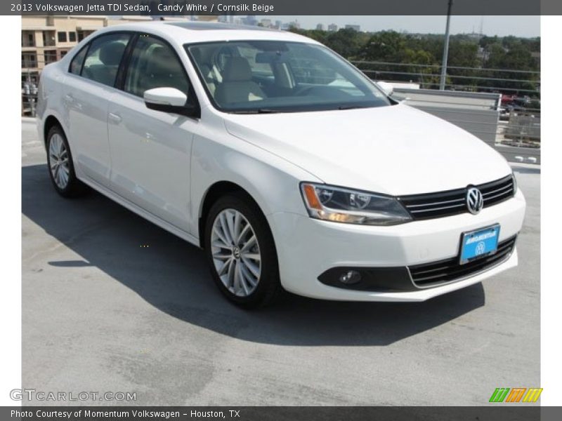 Candy White / Cornsilk Beige 2013 Volkswagen Jetta TDI Sedan