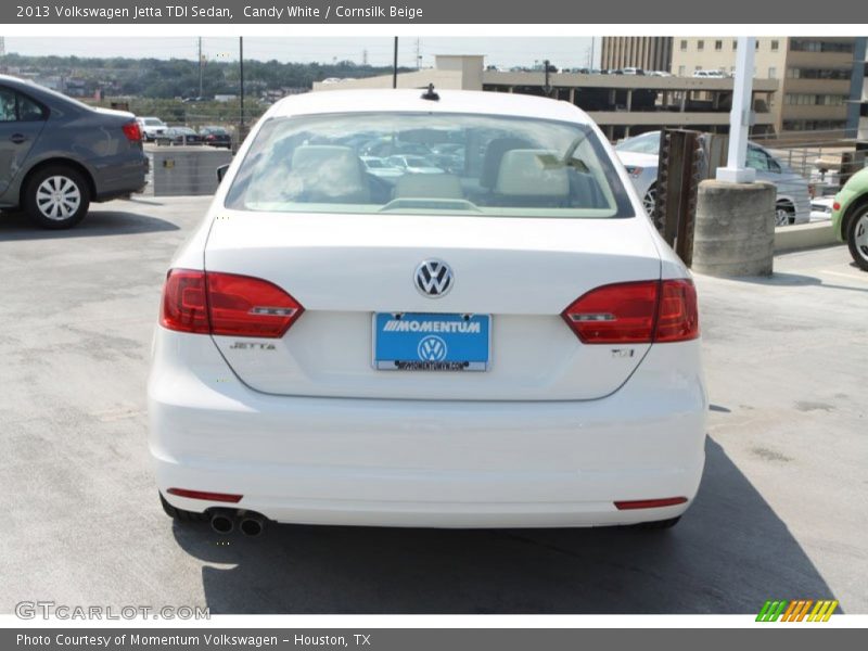 Candy White / Cornsilk Beige 2013 Volkswagen Jetta TDI Sedan