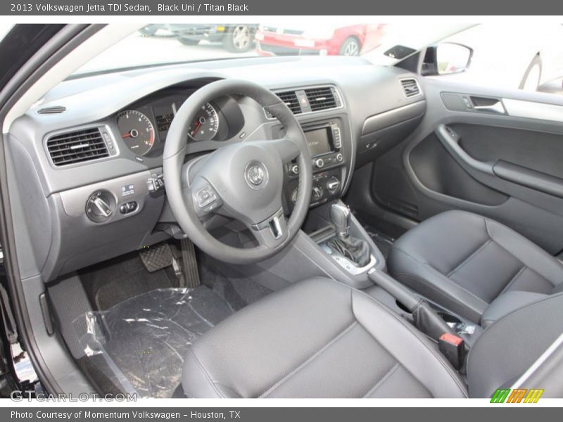 Black Uni / Titan Black 2013 Volkswagen Jetta TDI Sedan
