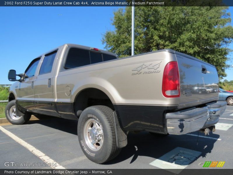 Arizona Beige Metallic / Medium Parchment 2002 Ford F250 Super Duty Lariat Crew Cab 4x4
