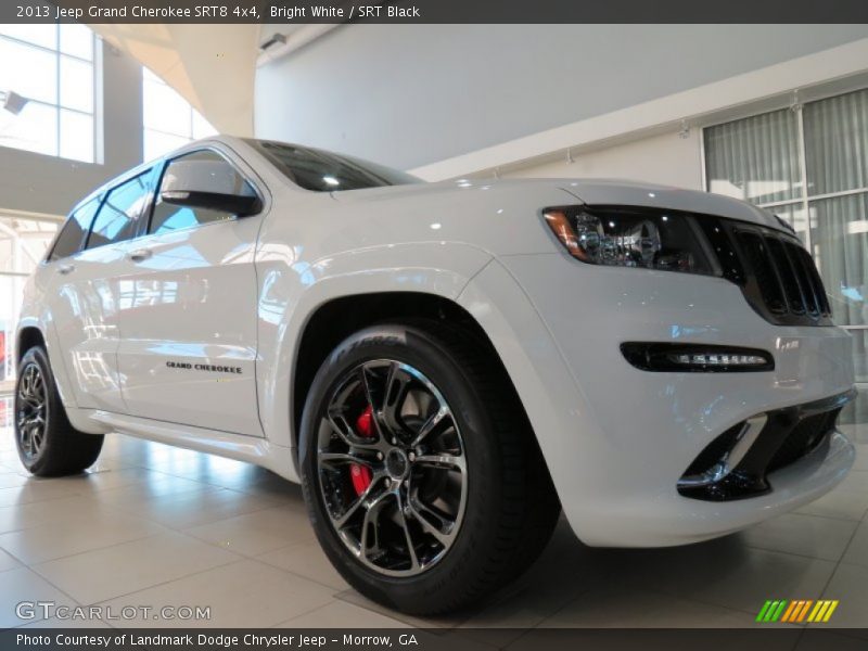 Front 3/4 View of 2013 Grand Cherokee SRT8 4x4